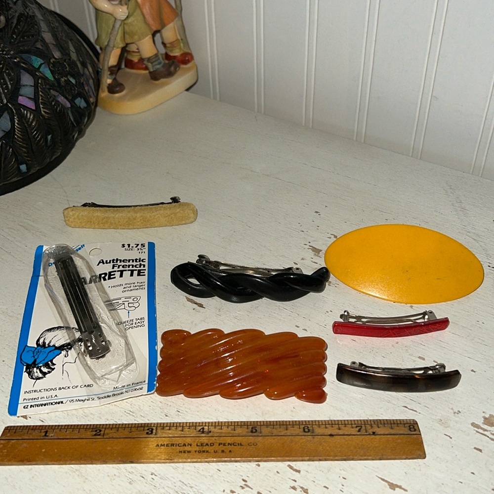 Lot France Karina & unmarked vintage hair clips barrettes lucite